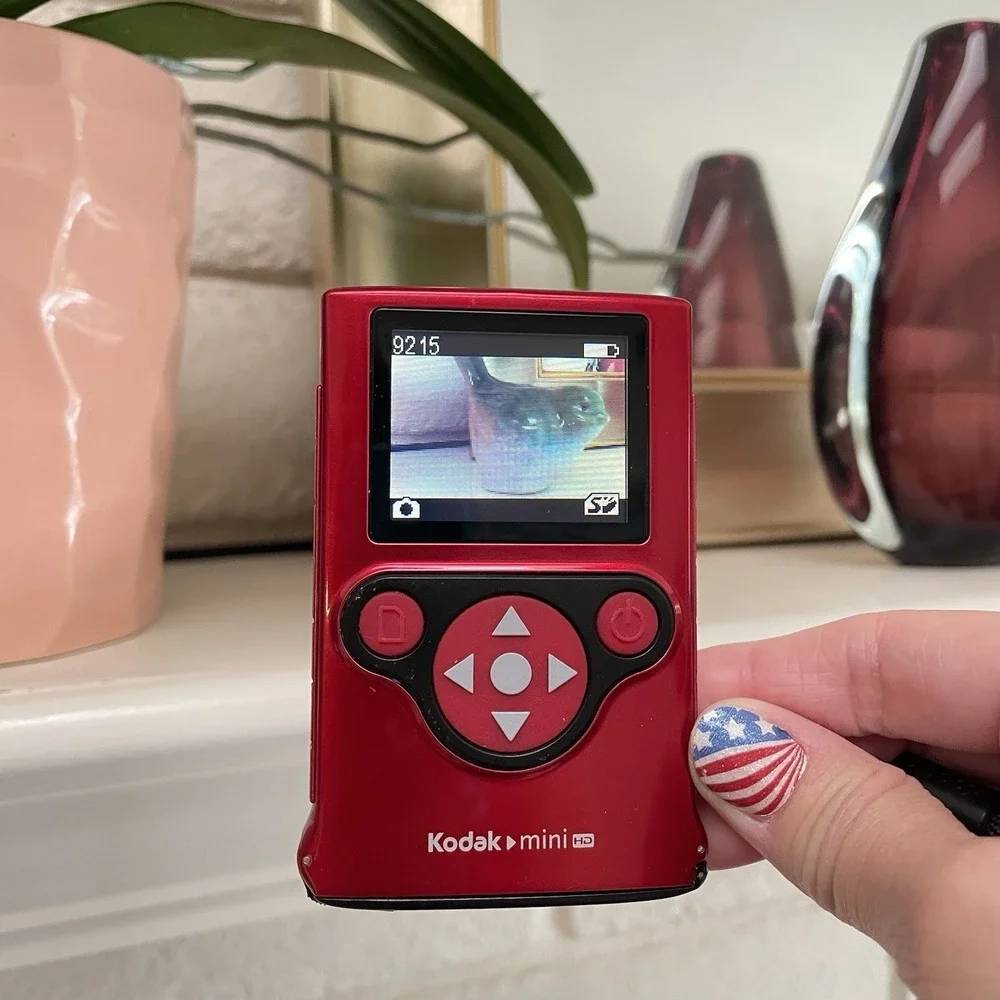 Kodak Mini HD Video Camera Zm2 Tested Works 1.8